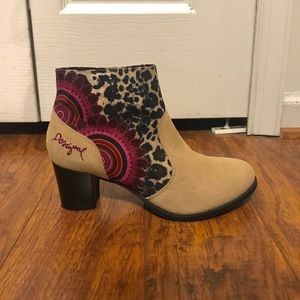 Desigual Booties size 37 (7)